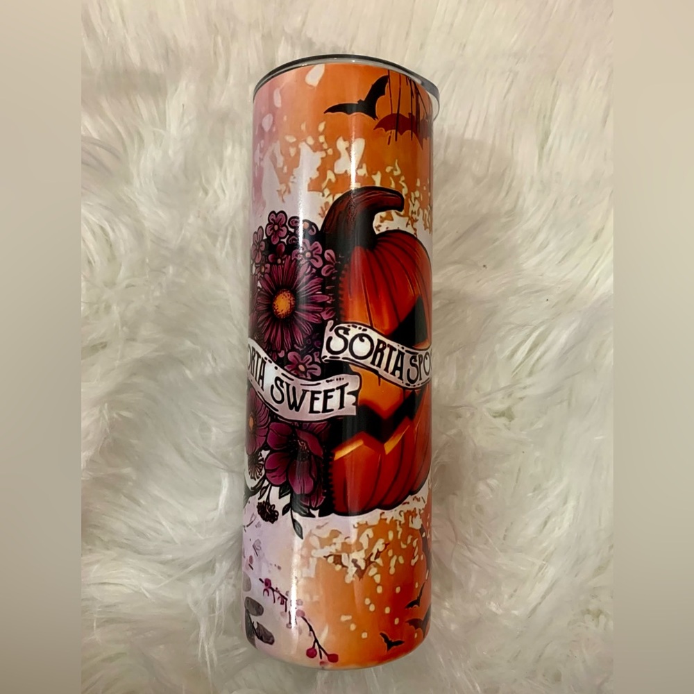 Kinda sweet sorta spooky! Who does not Love that!